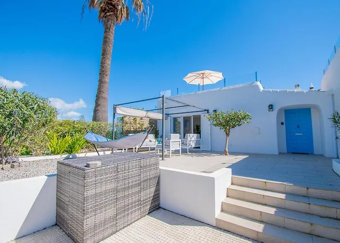 Covo Dos Tigres Charming Getaway In